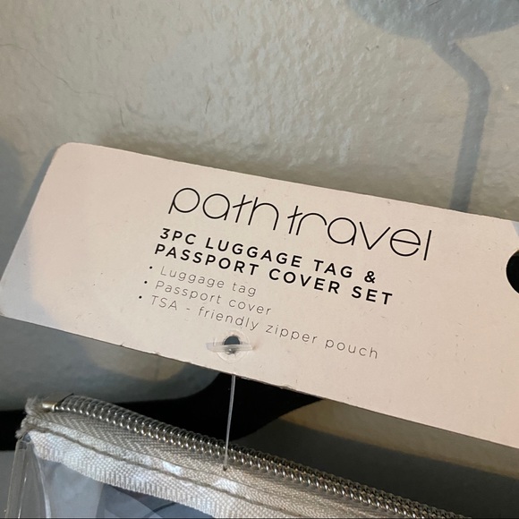 Pathtravel 3 Piece Luggage Tag Passport Cover Set - Picture 3 of 3